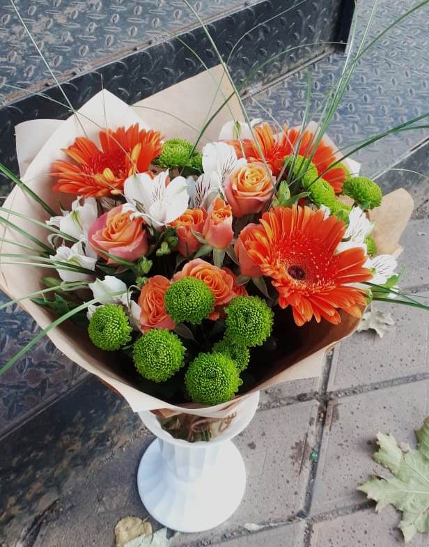 Букет цветов из: Герберы, Хризантемы, Альстромерии и Розы в Ипатово