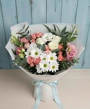 Букет цветов из:  Розы, Лизиантусы и Хризантемы в Ипатово