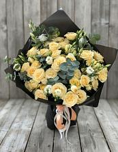 Букет цветов из:  Розы и Лизиантусы в Ипатово