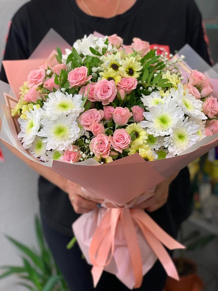 Букет цветов из: Розы и Хризантемы в Ипатово