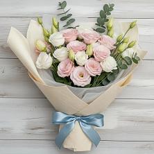 Букет цветов из:  Лизиантусы в Ипатово