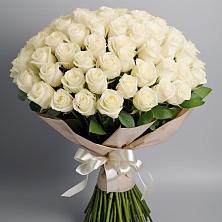Букет 101 беля роза Белоснежка в Ипатово