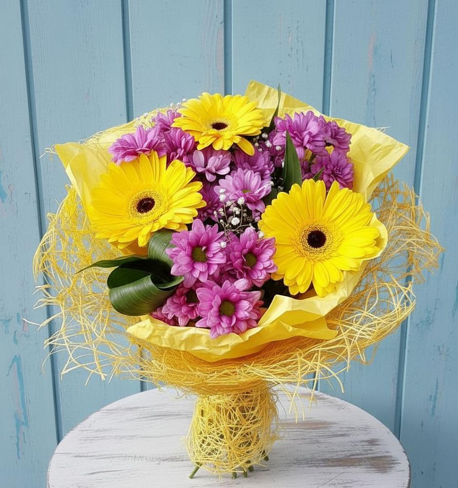 Букет цветов из: Хризантемы и Герберы в Ипатово